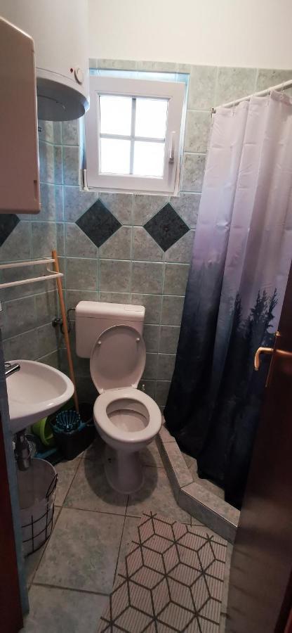 Apartmani Marija Kolan Eksteriør billede